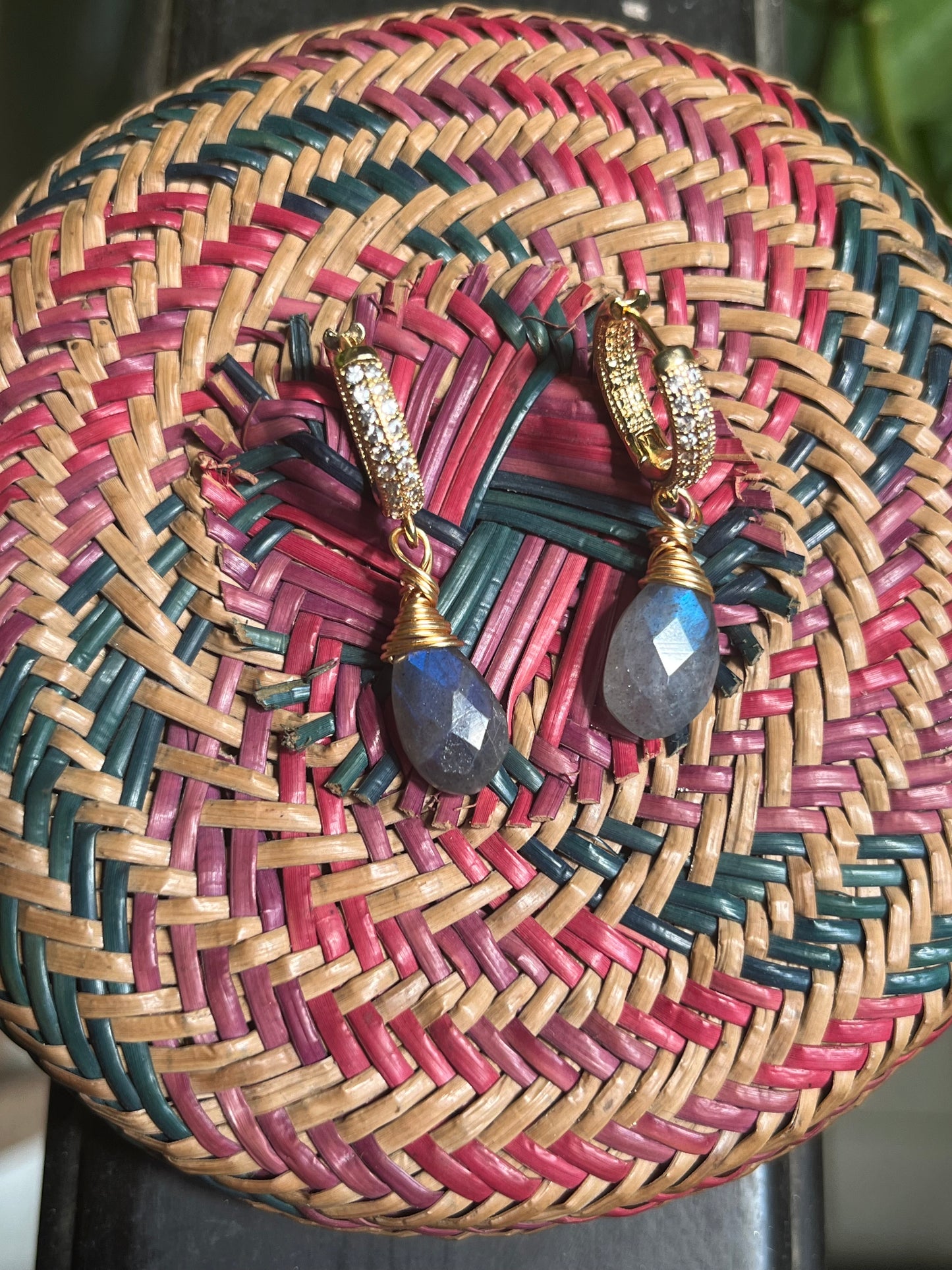 Aretes Nessoi