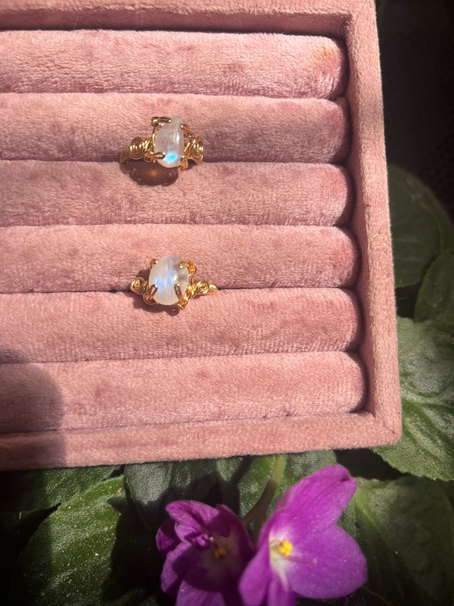 Anillos piedra luna medianos