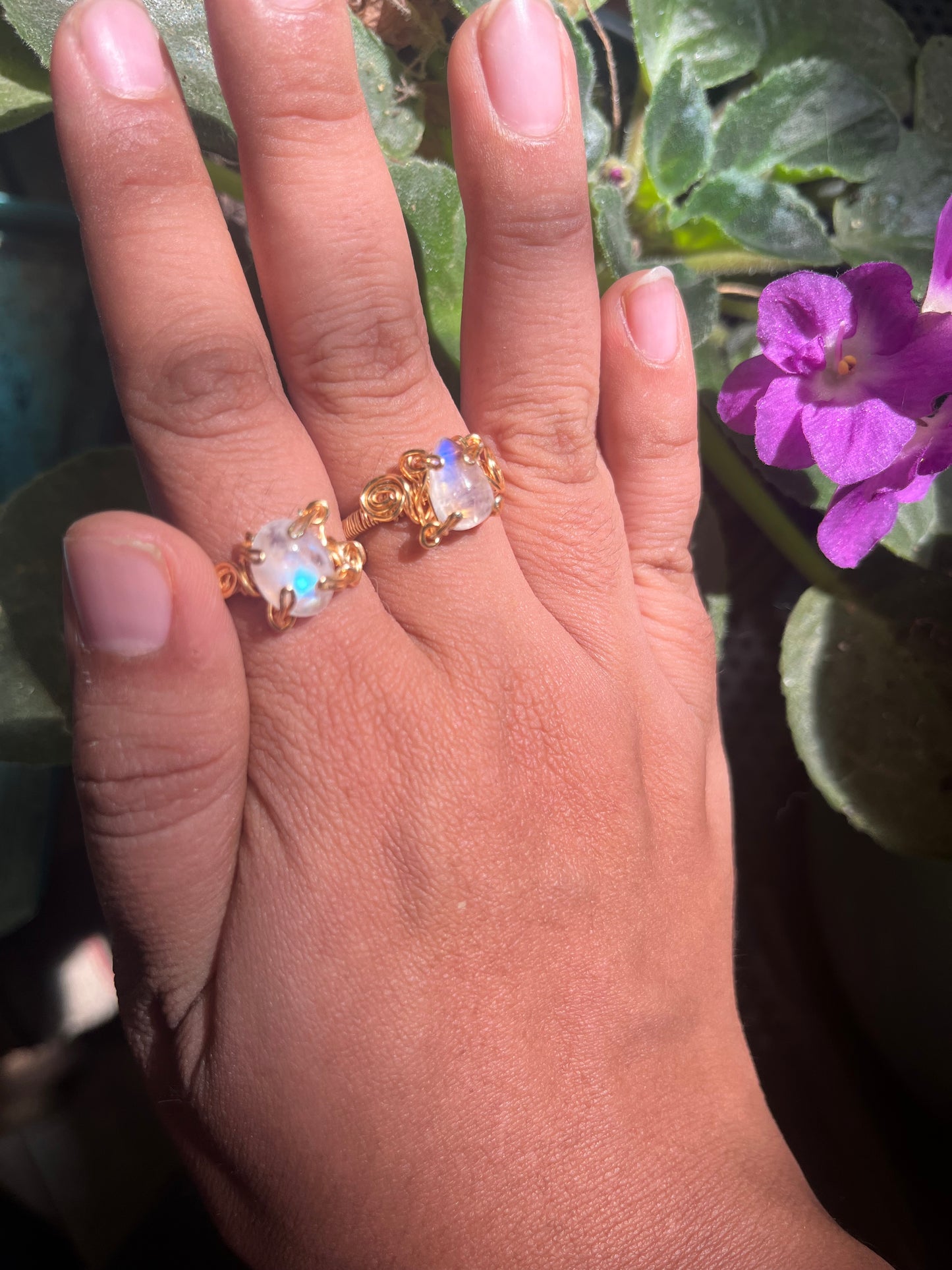 Anillo piedra luna chico