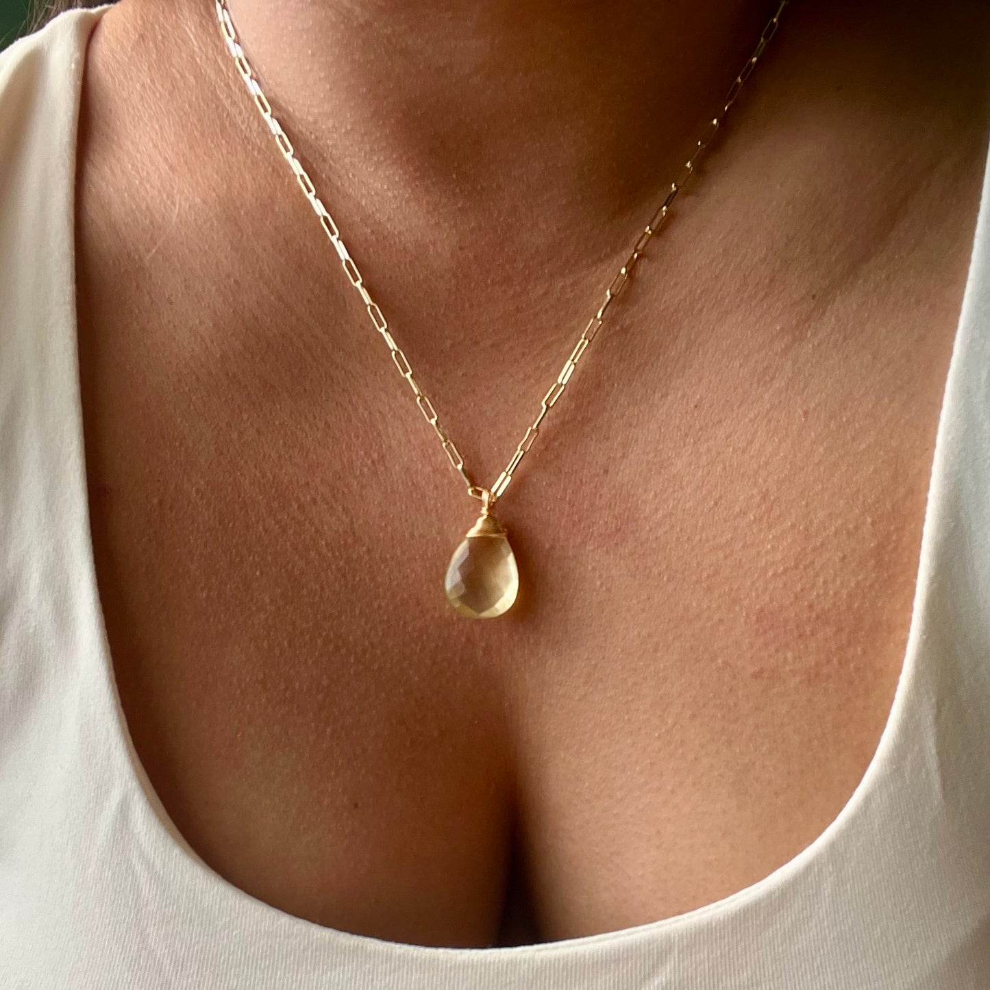 Collar de cuarzo limón grande