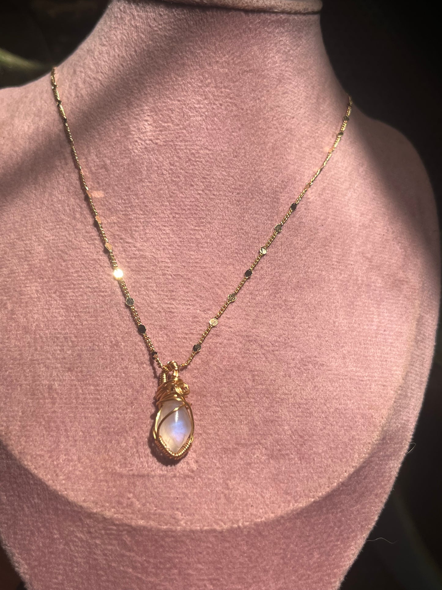 Collar de piedra Luna (Rombo)