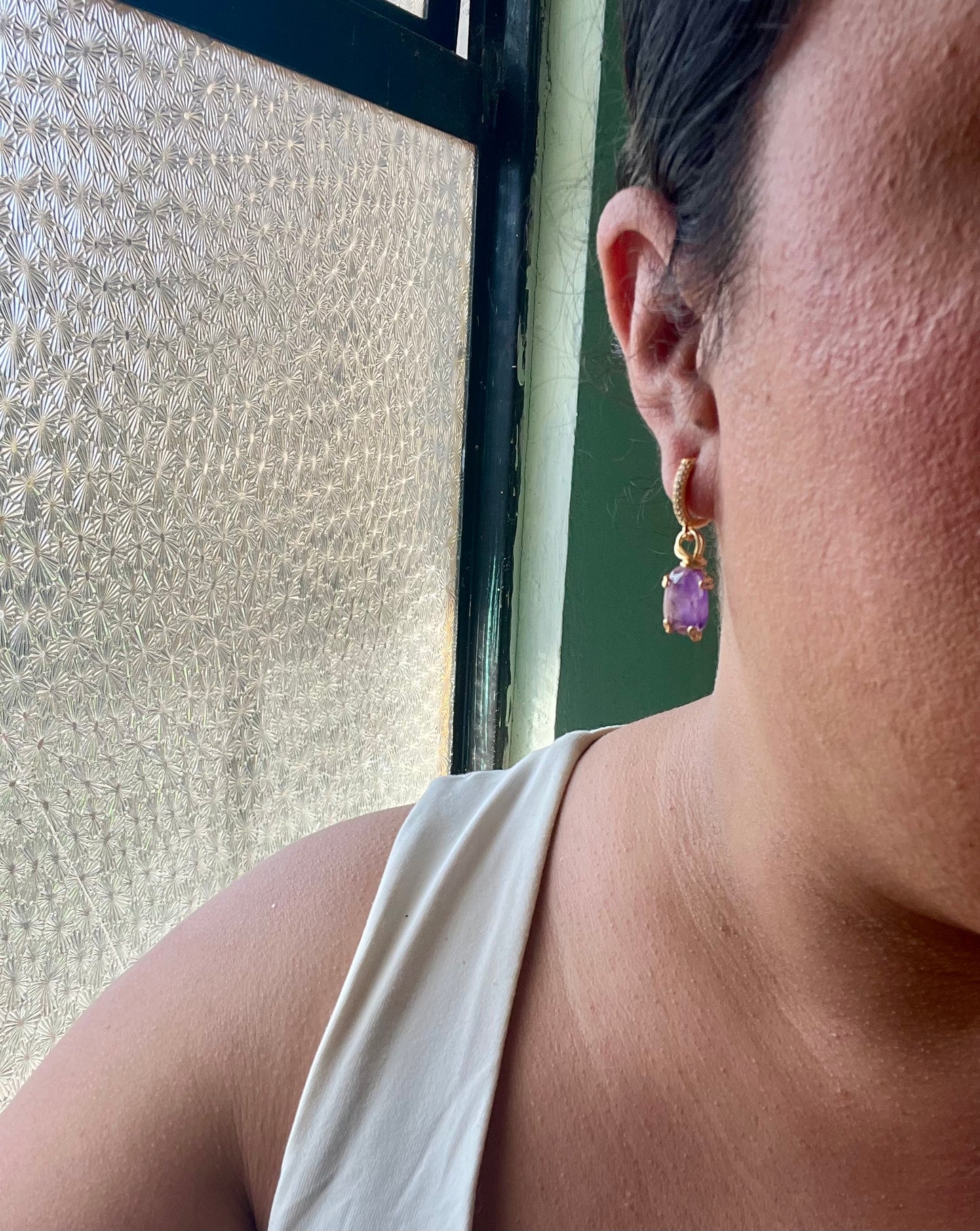 Aretes de amatista medianos