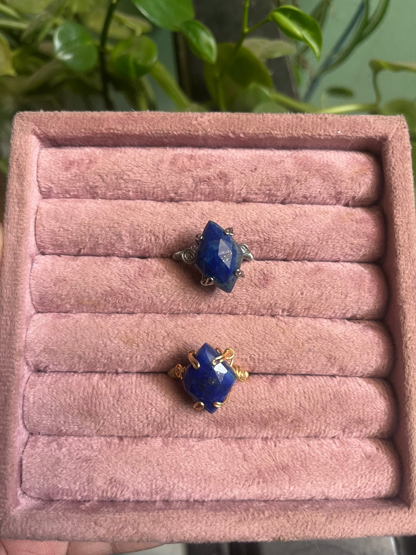 Anillo de lapislázuli