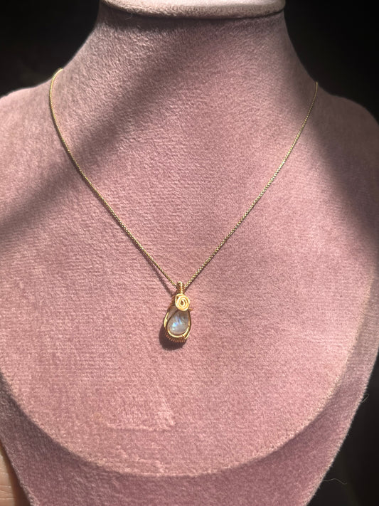 Collar piedra luna mini