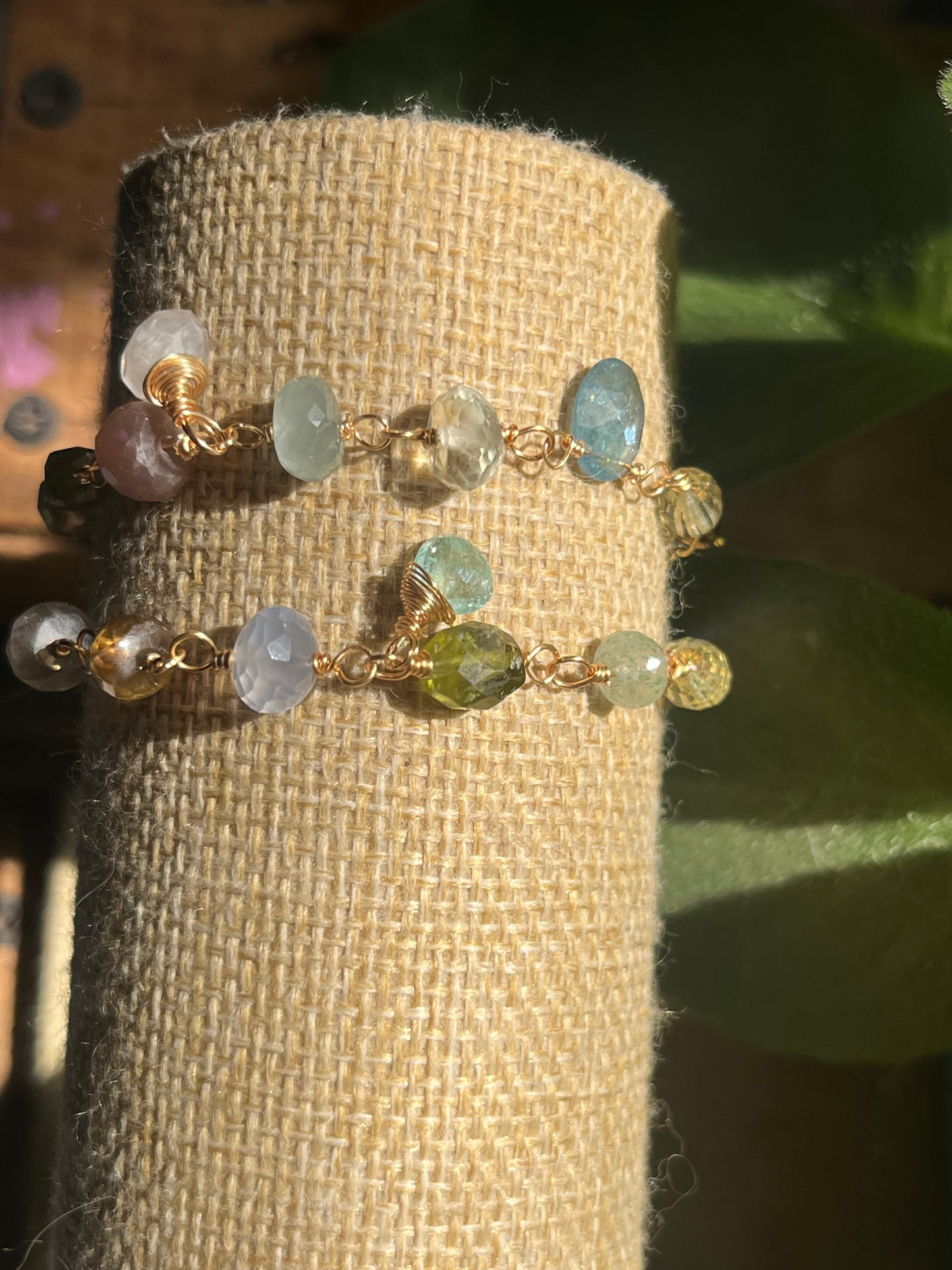 Brazalete Tyche de cuarzos mixtos