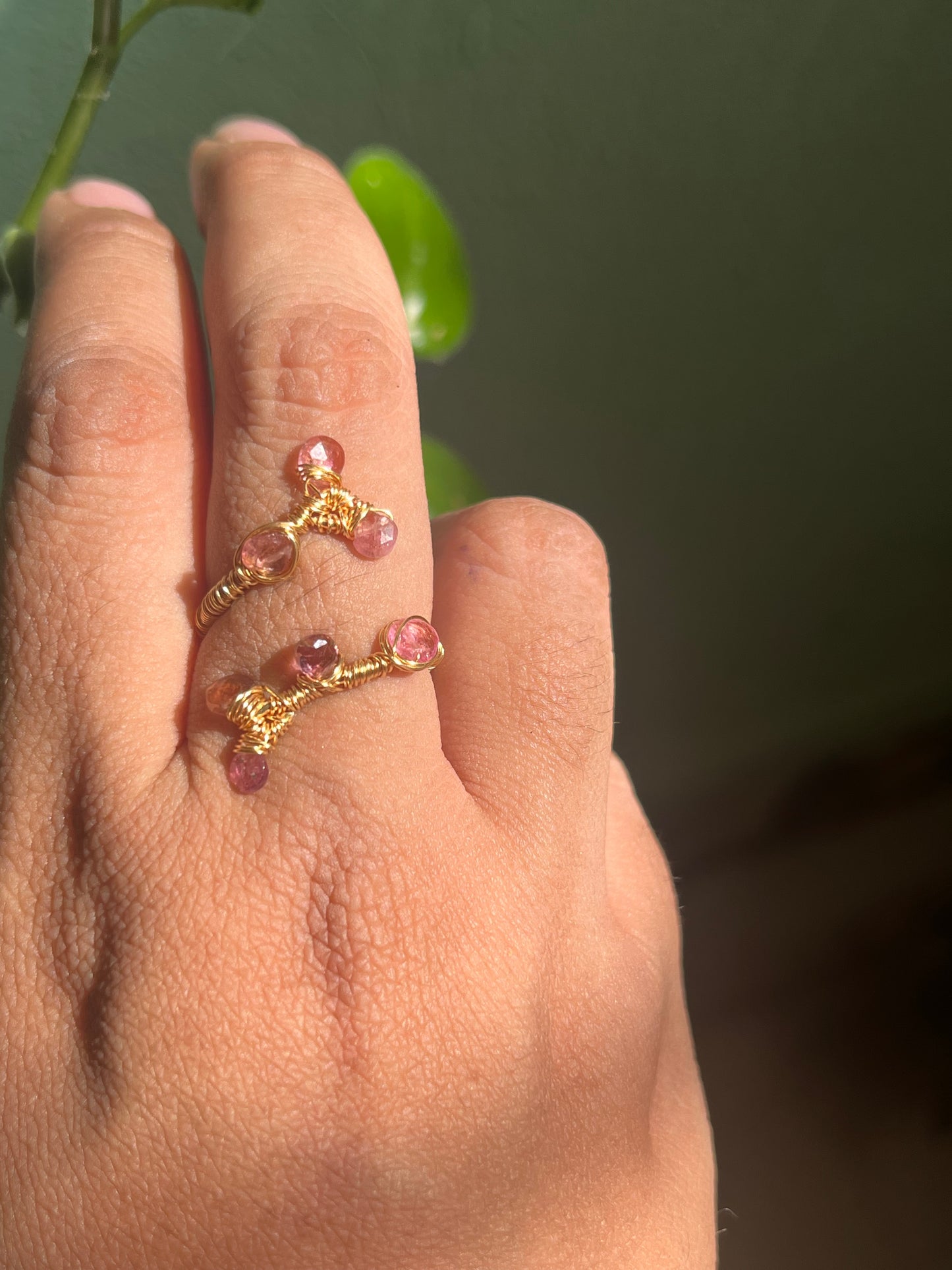 Anillo de turmalina rosa