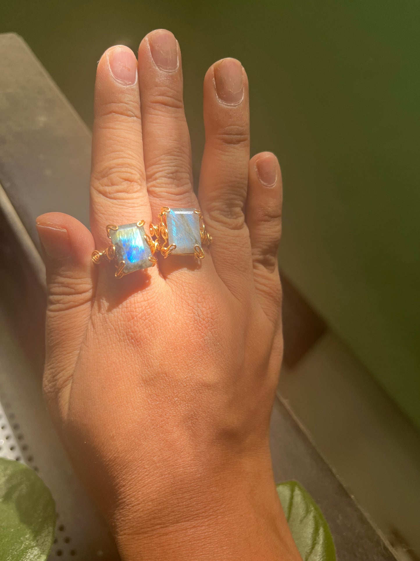 Anillo Labradorita mediano